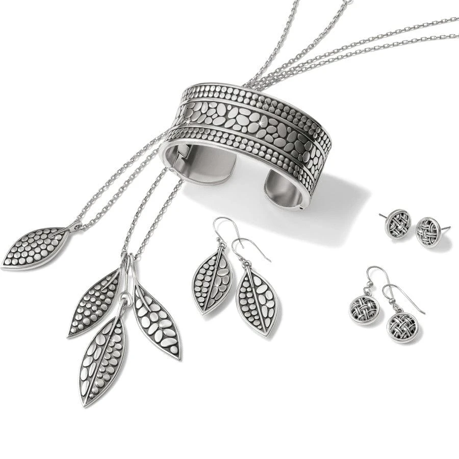 Pebble Leaf Short Necklace - Image 2